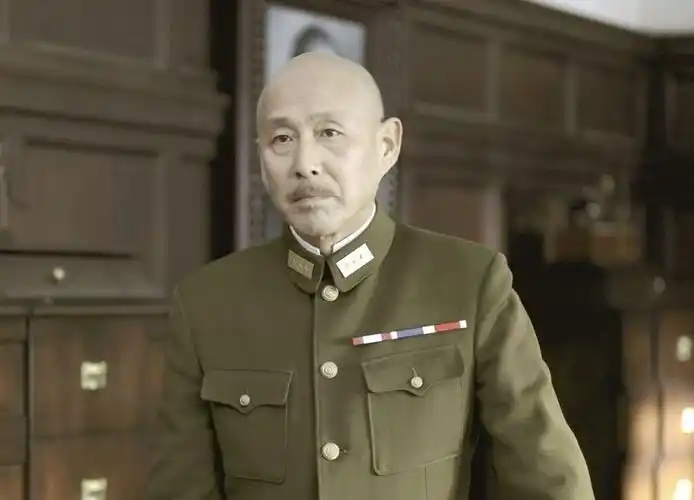 蒋介石本是虔诚的基督徒,锦州战局不利时,不求上帝却求算命先生