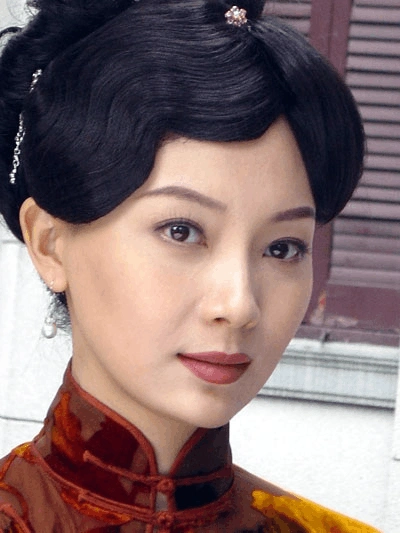 电视剧《铁梨花》女主角陈数 聊敏感性肌肤如何保养