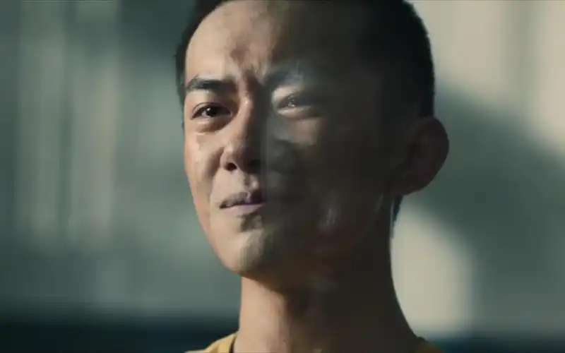 易烊千玺哭戏合集,哭到下巴都在颤抖,最后一段真是看得心都碎了