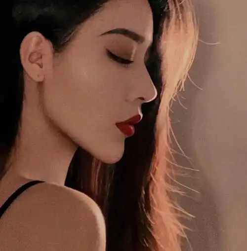 自信独立霸气女人图片,女人自信霸气的图片-528时尚网