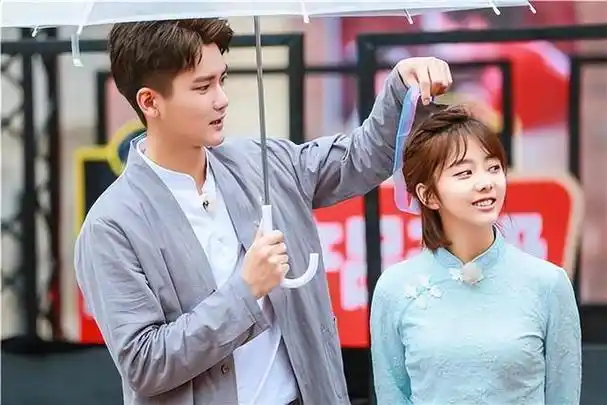 当年以为谭松韵会和他在一起