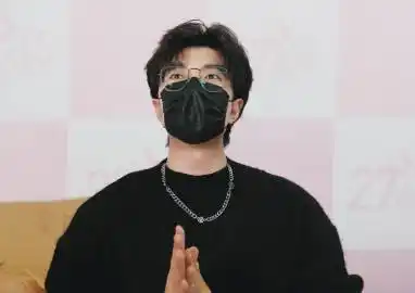 cv倔强的小红军