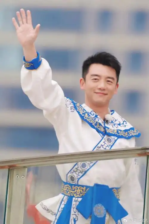 i-dle@时代少年团-张真源下一站即将到山城重庆感受春天这一次要去到