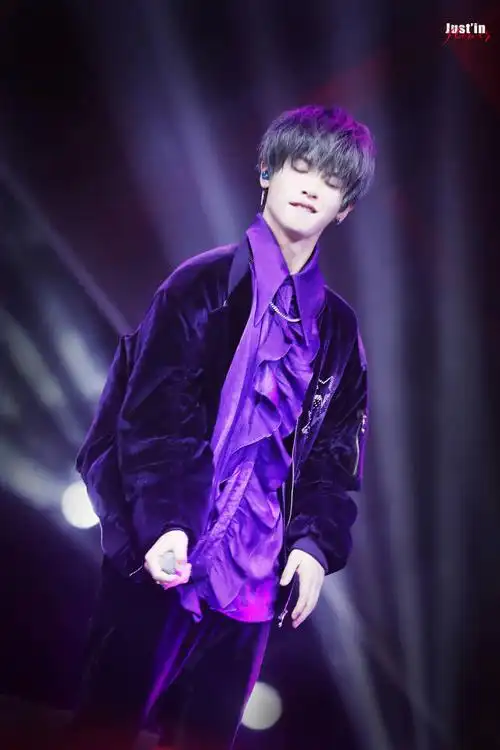 巴比龙justin#黄明昊# @jjjustin02. 来自justwaffling - 微博