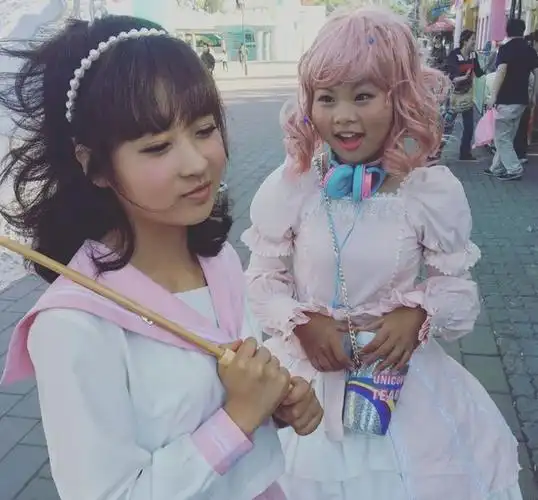 最丑女团sunshine不化妆就来参加选秀获网友支持恐将出道