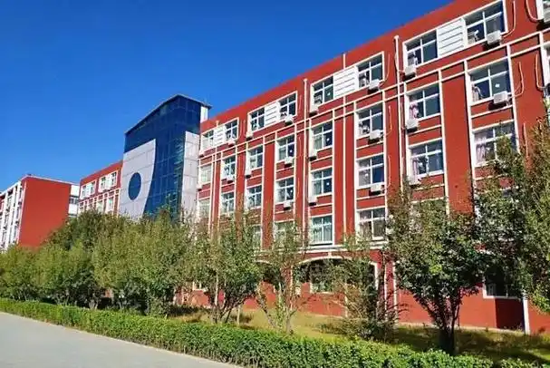 「院校推荐」北京现代艺术学校——文化与艺术同行