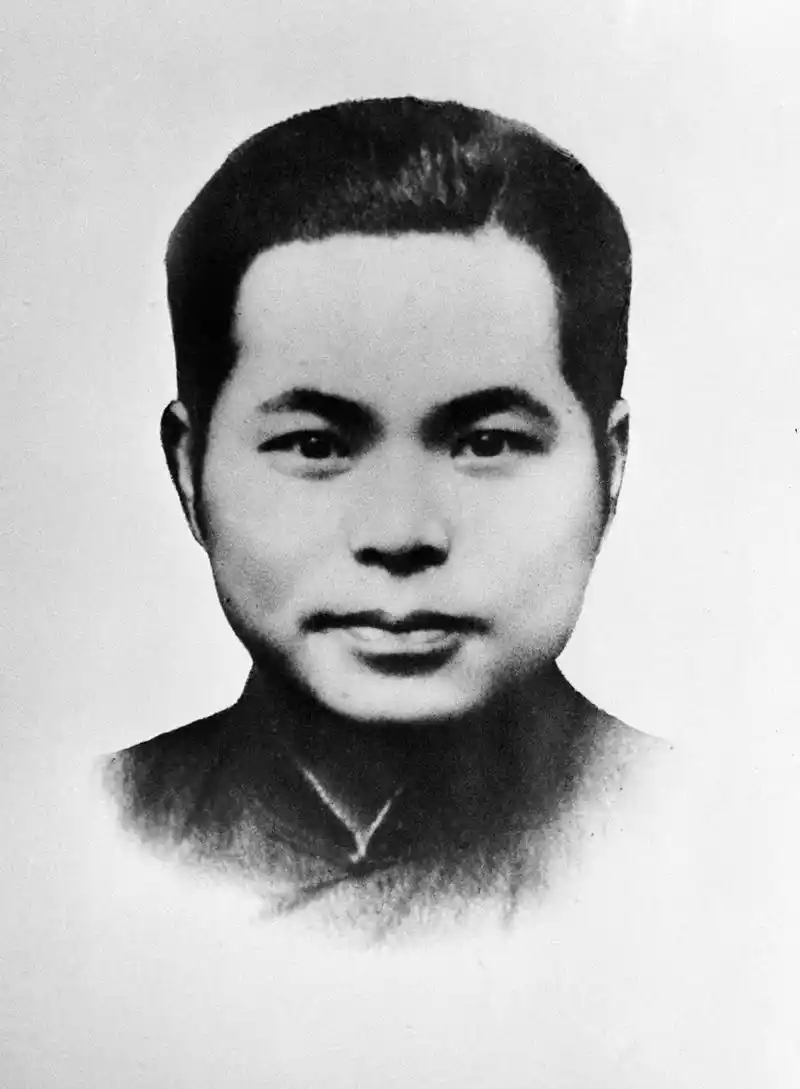 英雄烈士普谢士炎愿为无产阶级事业流尽最后一滴血