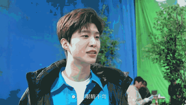 范丞丞笑的对称的方式##范丞丞说韩语了