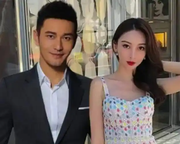 黄晓明拍戏获女友探班,叶珂穿露脐装身材曼妙,私下黏人紧盯教主