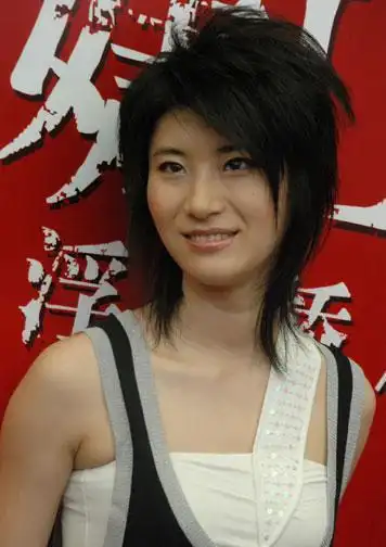 尚雯婕已支付700万违约金 粉丝欲5万元请吃饭