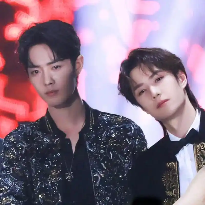 今天是破防的小女孩#书摘 #无人区月亮 #王一博肖战 @抖 - 抖音