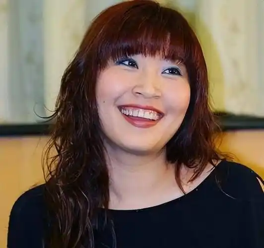 曲意奉承不可取打一港台歌星(曲意奉承不可取打一港