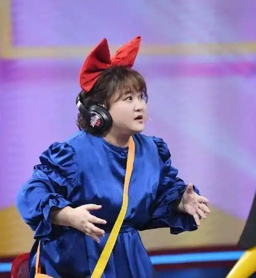 贾玲当众说关晓彤爱炒作,曾说鞠婧祎最有心机,开玩笑还是心里话?