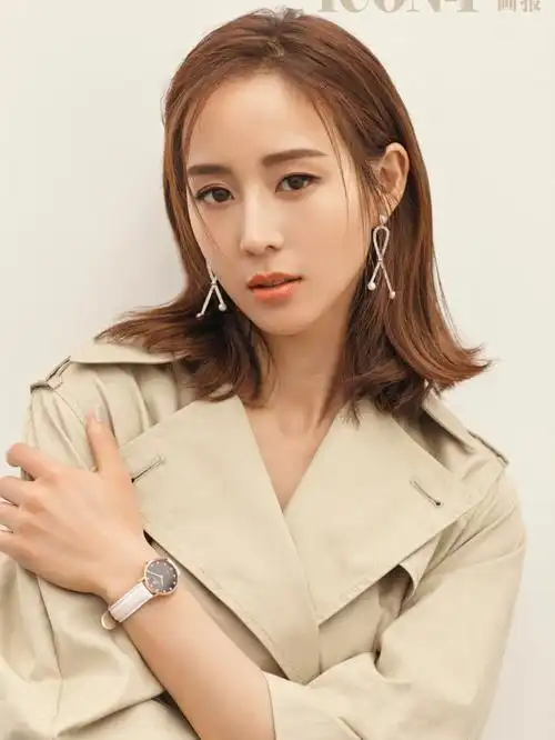 张钧甯风衣穿搭