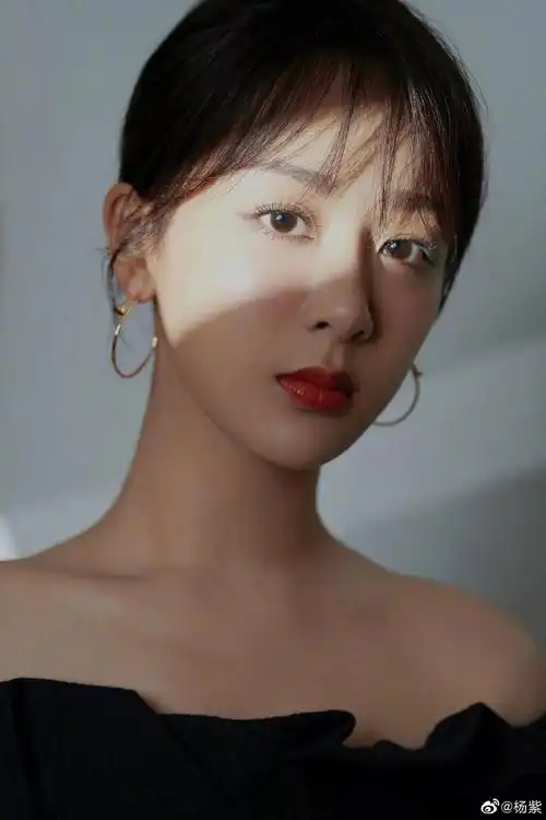 杨紫回应去整形医院 女演员颜值这么重要吗