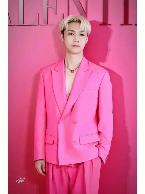 valentinopinkpp张艺兴