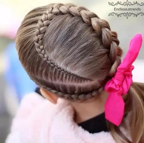 小女孩梳什么样的发型最合适?