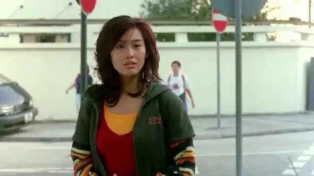 《赌侠1999》ching接到电话以为是king焦急万分