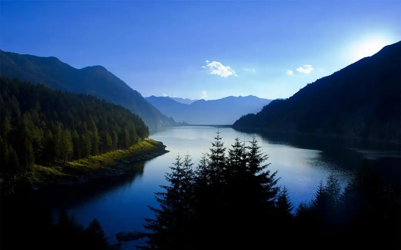 精选唯美意境蓝色风景高清大自然山川河流山水相印图集桌面壁纸(一)