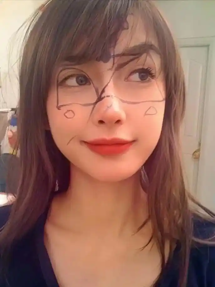 angelababy早期混血自拍  - 抖音