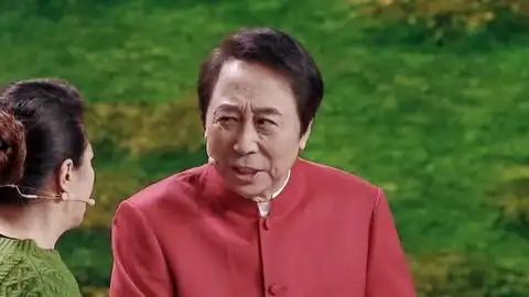 2023山东春晚 冯巩赵红霞小品《穿越山海来见你》