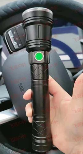 led 白激光伸缩变焦强光手电筒聚光远射1000米