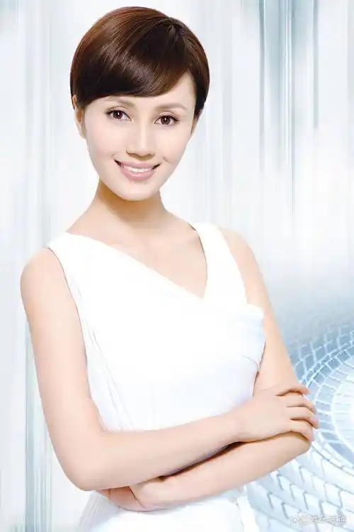 事实证明,45岁的袁泉,已经活成了内娱的一个符号_生活_女明星_女人