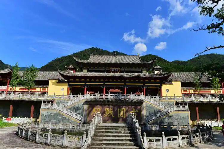 江西宜春仰山寺