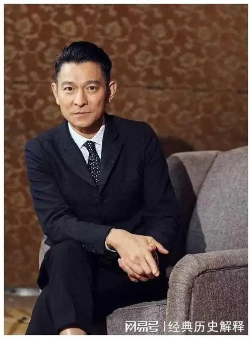 刘德华62岁晒一日三餐引网友叹为观止够劲道年龄神秘