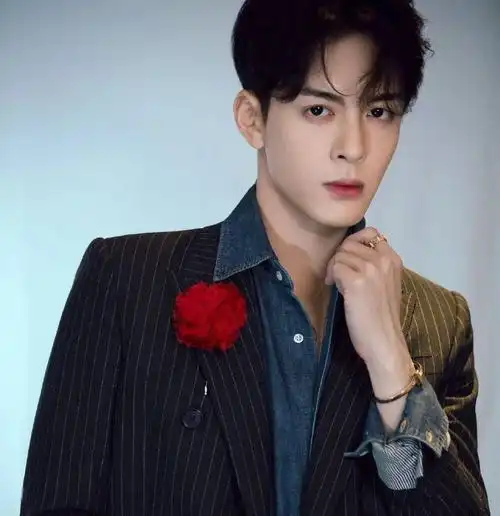 微信头像曾舜晞