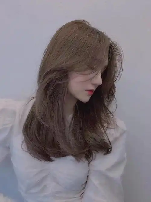 青木亚麻色# 没有闷青色那么显绿_冷色_染发_衬肤色_修容_发型_染头发