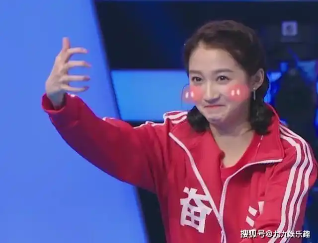 沈涛当众提鹿晗,关晓彤护男友分享"甜蜜经历",暴露鹿晗小习惯_宋亚轩