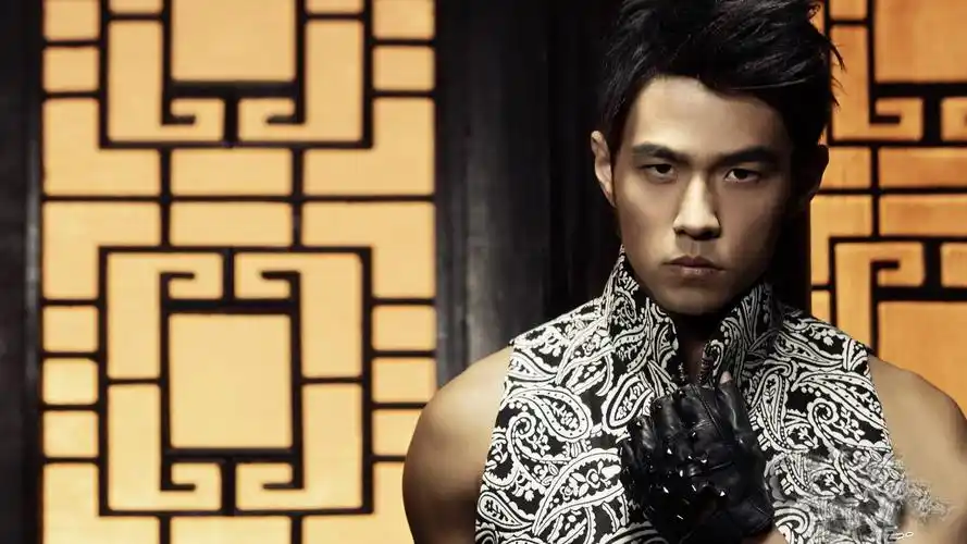 周杰伦性感肌肉,高清壁纸图片,港台明星-回车桌面