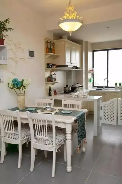 70㎡两居室改成了三居室亲戚说家里的装饰很到位