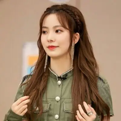 硬糖少女303团头拿图扣,可二改二传标注宋小音