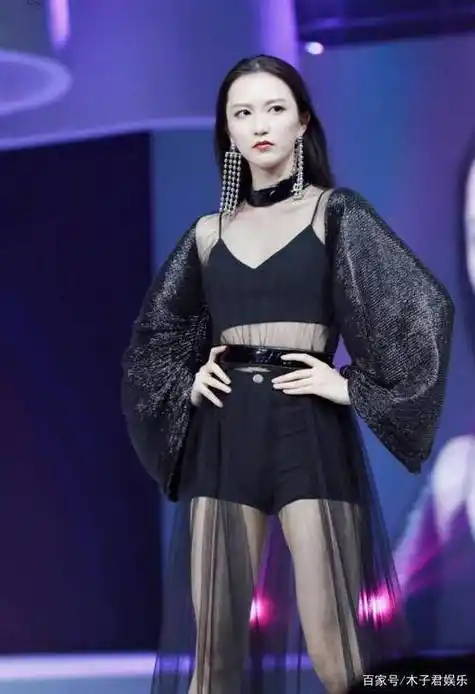 吴哲晗的崛起可谓是从snh48开始的