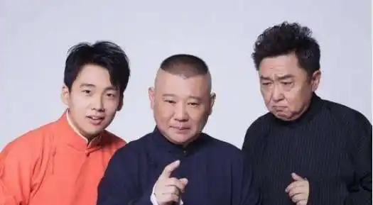 原创张云雷带郭德纲小儿子给姐姐王惠送水献花郭汾阳身高被人热议