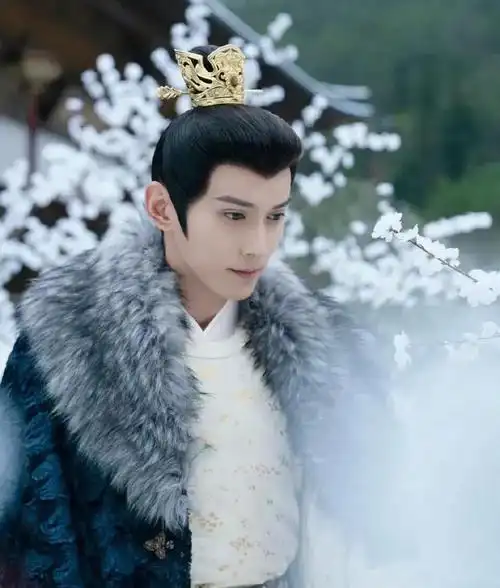 徐正溪《嫣语赋》将收官,3部存货剧待上线,古装美男的春天来了