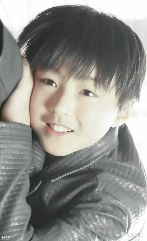 为什么觉得王俊凯突然好看了?