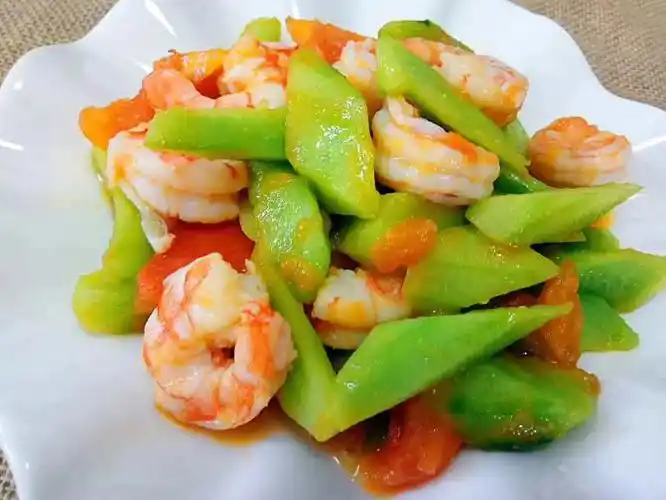 番茄黄瓜06炒虾仁