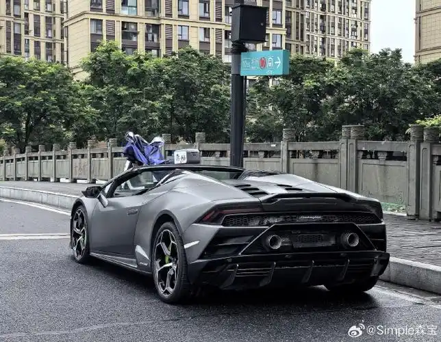 陶瓷刹车/高定音响#豪车超跑##汽车资讯##杭州#杭州·车世界超豪贸档