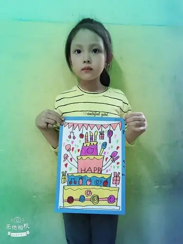 育苗幼儿园创意绘画第五节《生日蛋糕》