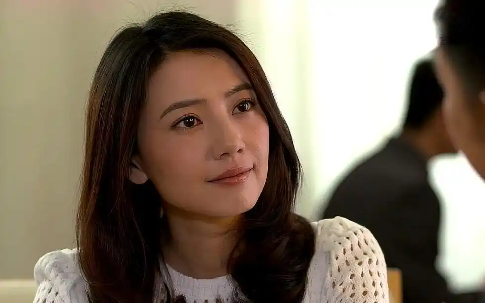 高圆圆在《咱们结婚吧》中的唯美剧照,女神太漂亮了!