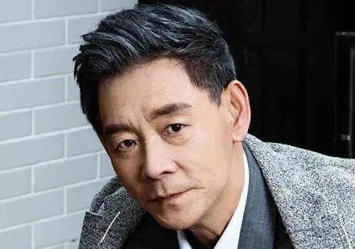 和他们比陆毅黄磊的算小辈 60岁中国男士发型跟老戏骨学学