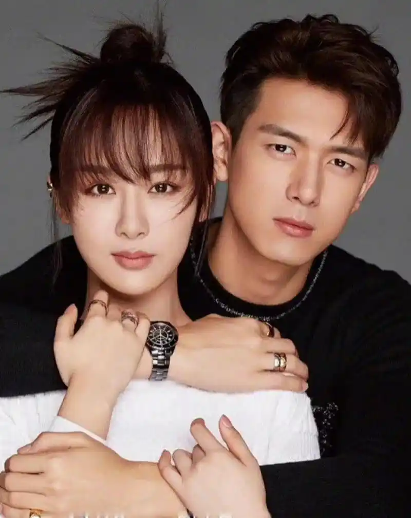 杨紫一番,李现二番.