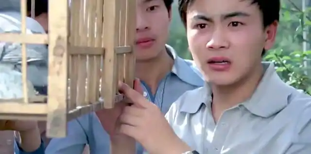 洪剑涛:从小接触电影,因一件小事错失贾宝玉,终因洪班长走红.