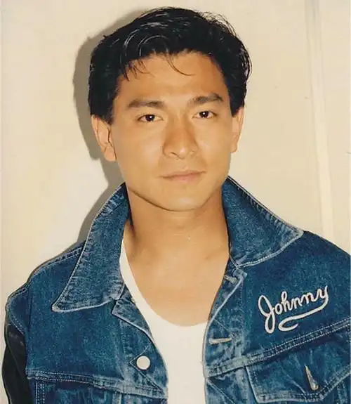 不老天王,看他年轻时模样,最后一张没想到他俩还是好朋友|刘德华