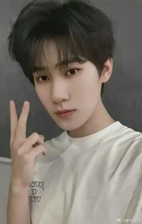 奔跑吧是懂张真源小卡的##张真源奔跑吧