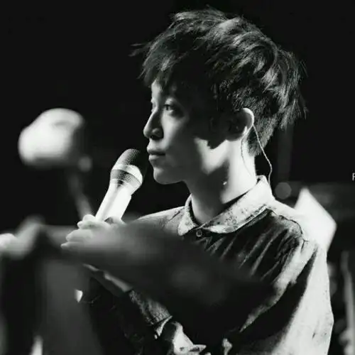 吴青峰为什么身上香 吴青峰说自己活不过60身体不好吗有抑郁症