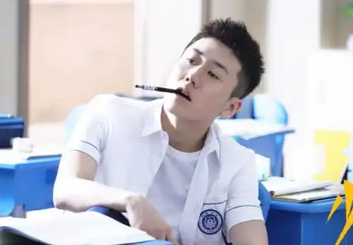 少年派:江天昊后期喜欢林妙妙 和钱三一竞争